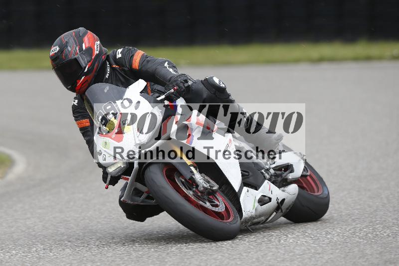 Archiv-2025/23 07.06.2025 TZ Motorsport ADR/390